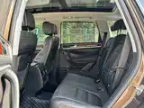 Фото 9 - Volkswagen Touareg