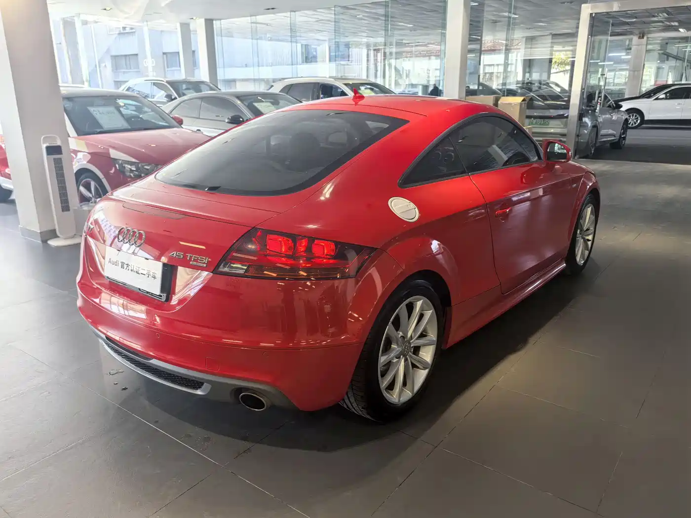 Audi TT 2013 TT Coupe 45 TFSI quattro фото 5