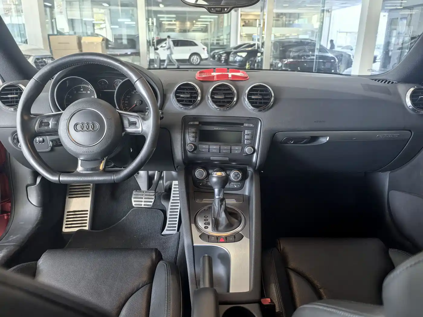 Audi TT 2013 TT Coupe 45 TFSI quattro фото 9