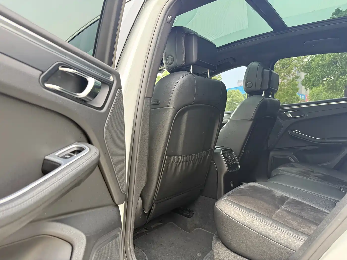 Porsche Macan 2017 Macan 2.0T фото 7