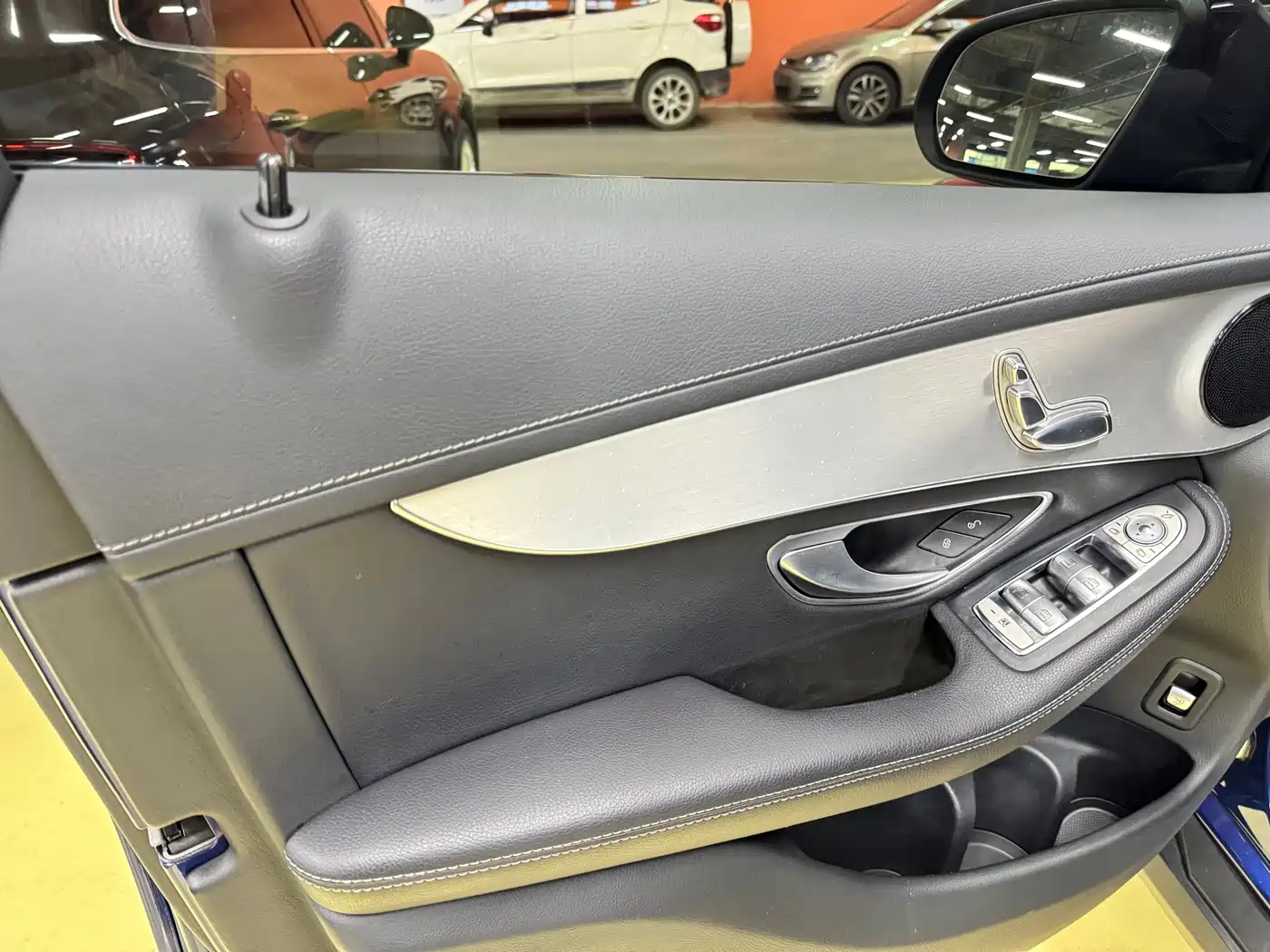 Mercedes-Benz GLC Coupe 2017 GLC 200 4MATIC Coupe SUV фото 26