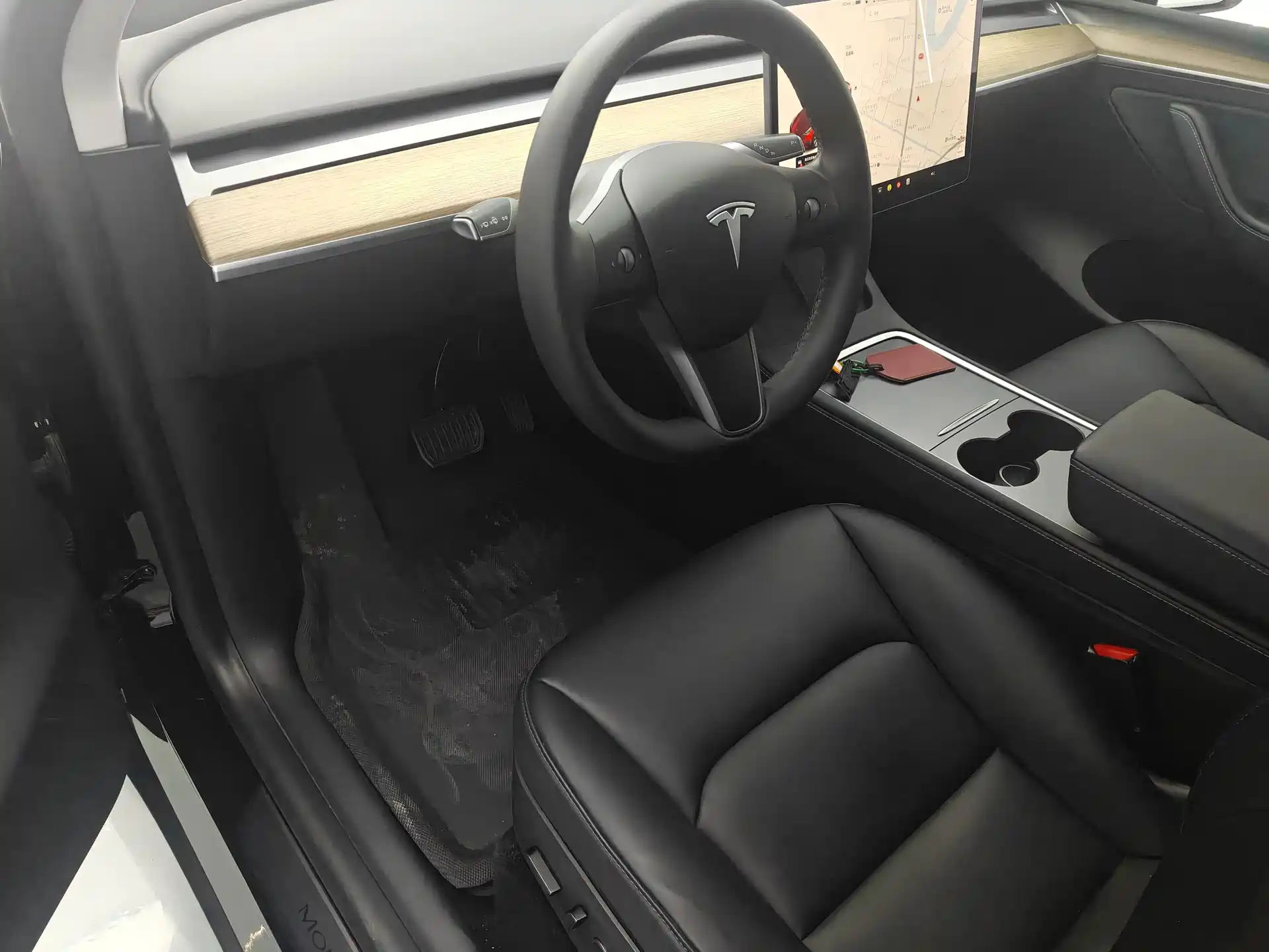 Фото 11 - Tesla Model Y