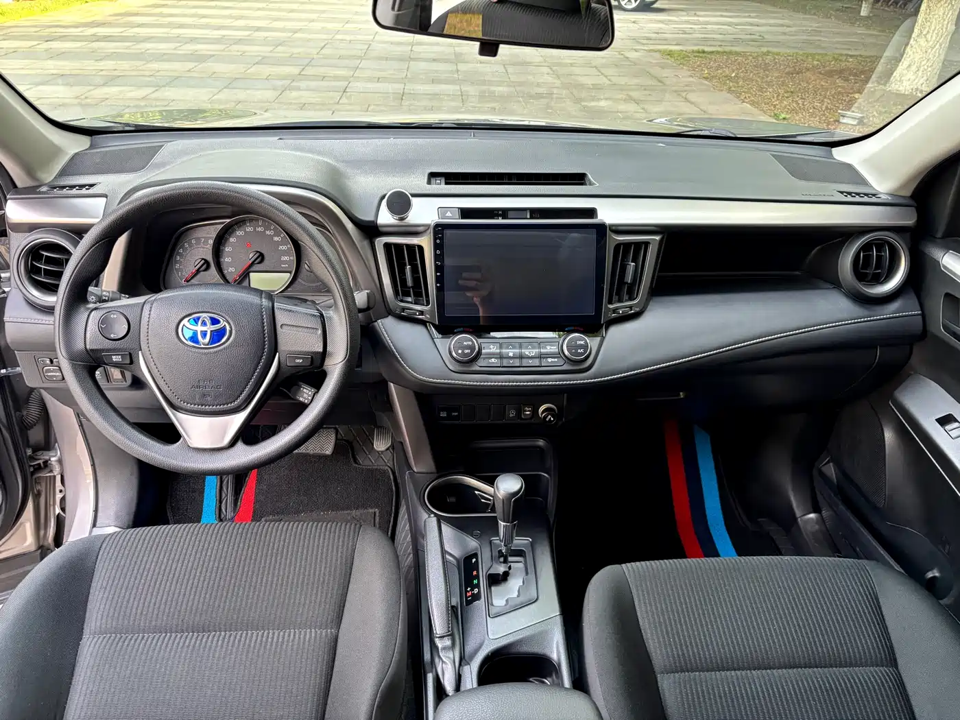 Toyota RAV4 Rongfang 2019 2.0L CVT 2WD Urban Edition China VI фото 13
