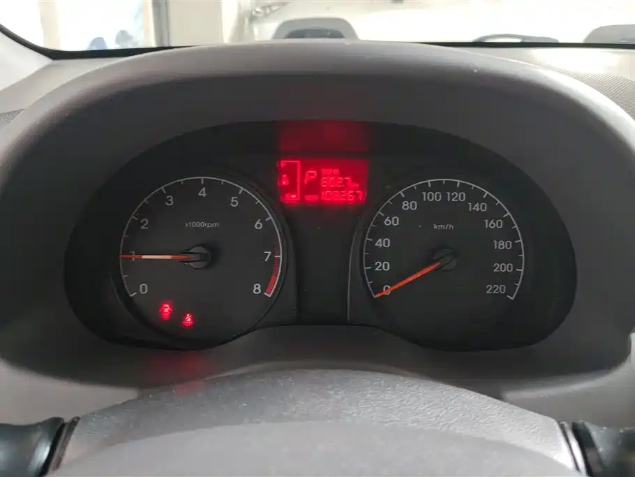 Hyundai Verna 2014 1.4L Automatic Smart GLS фото 14