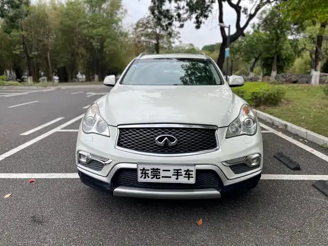 INFINITI QX50