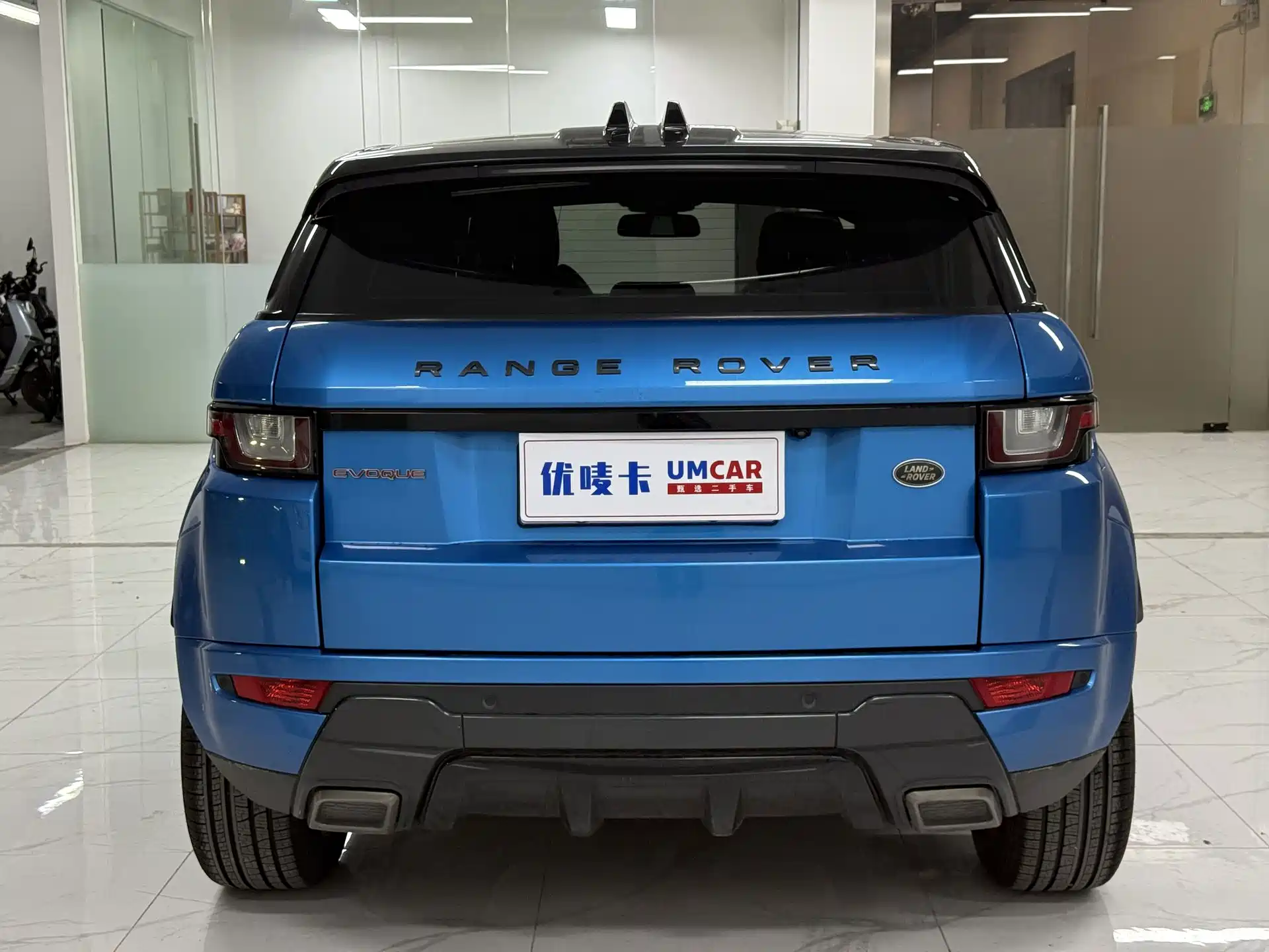 Photo 5 - Land Rover Range Rover Evoque