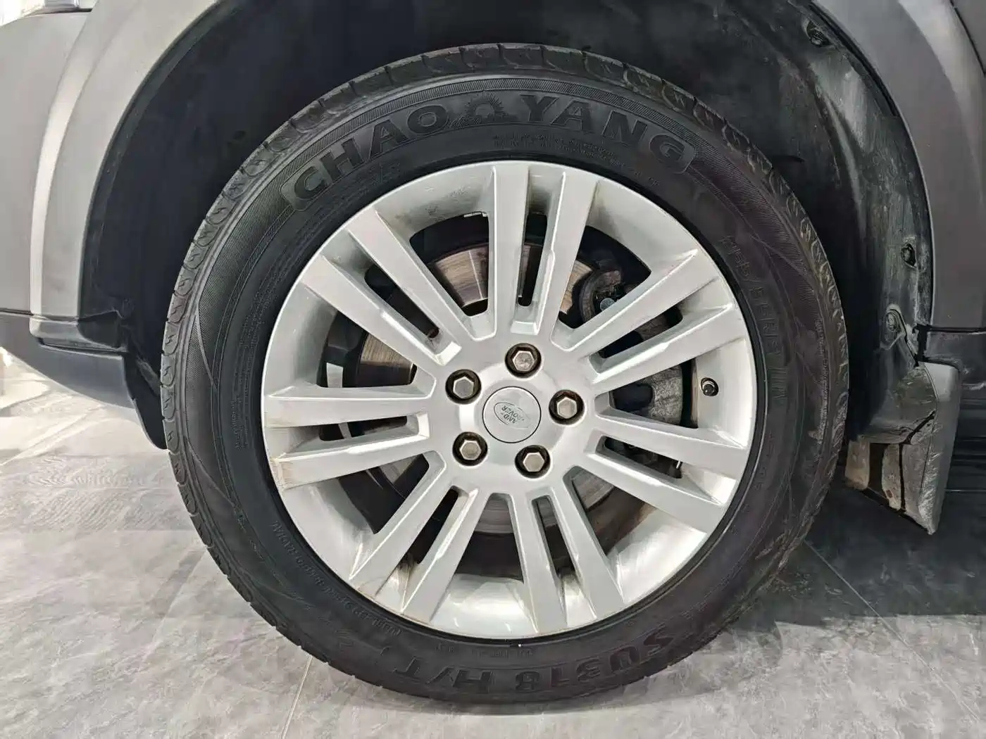 Land Rover Discovery 2016 3.0 SC V6 HSE фото 12