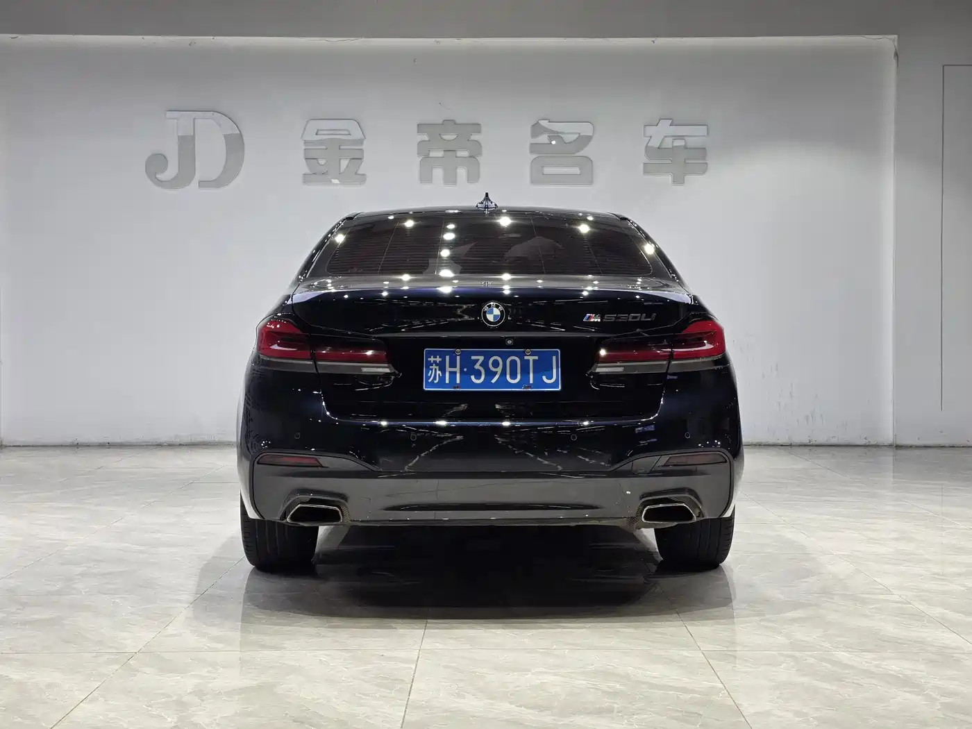 BMW 5 Series 2019 525Li M Sport Package фото 8