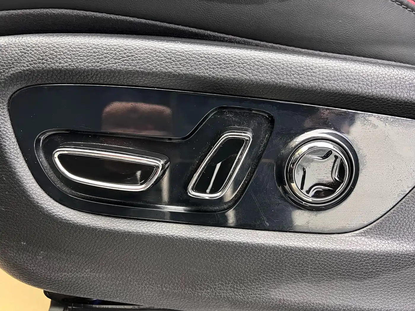 GAC Trumpchi Trumpchi M8 2023 Model Master Series Hybrid Royal Edition фото 8