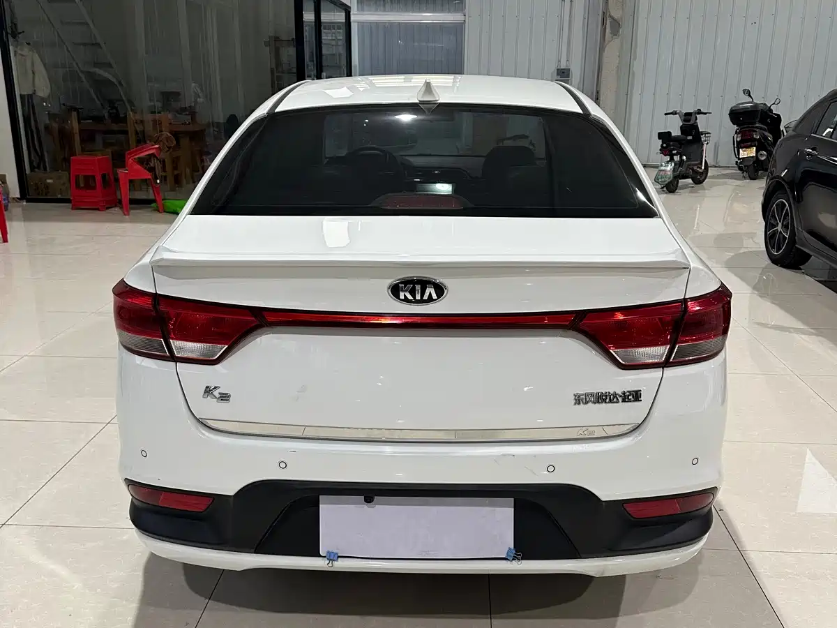 Kia K2 2017 Sedan 1.4L MT 15th Anniversary Special Edition GLS фото 8