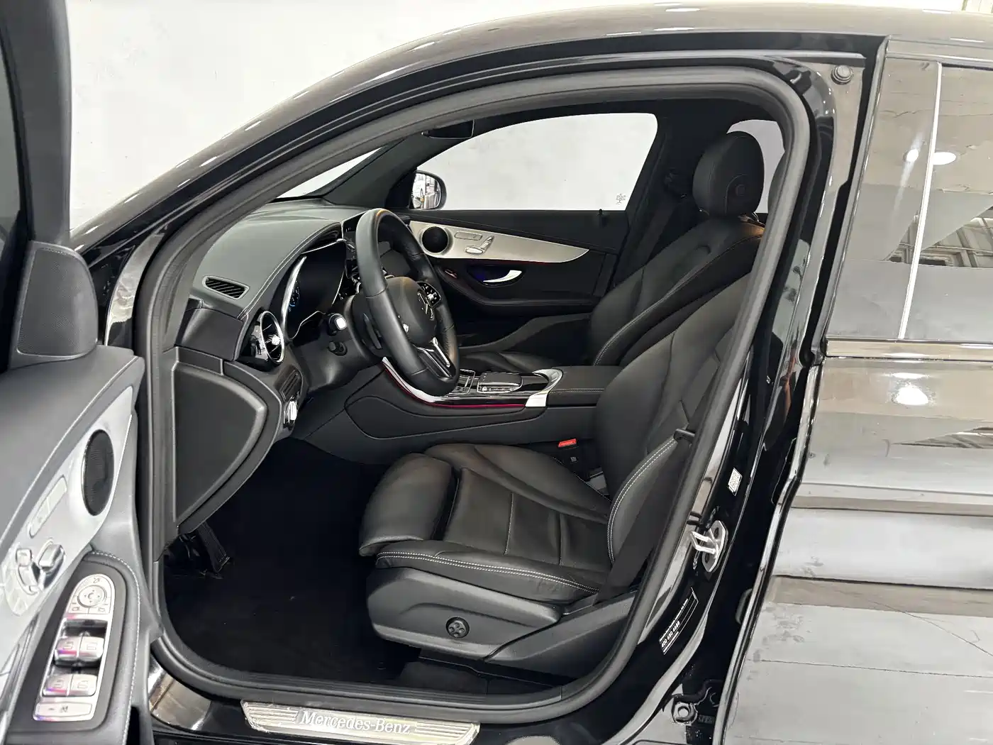 MERCEDES-BENZ GLC COUPE