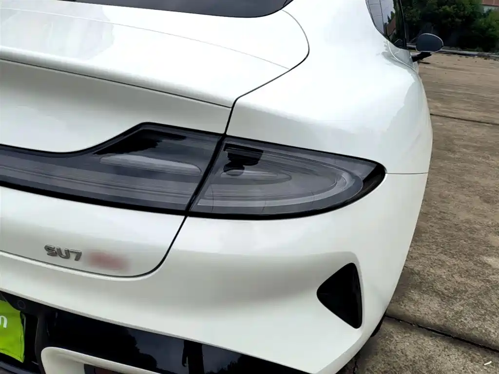 Xiaomi Auto Xiaomi SU7 2024 AWD Max Founder's Edition фото 24
