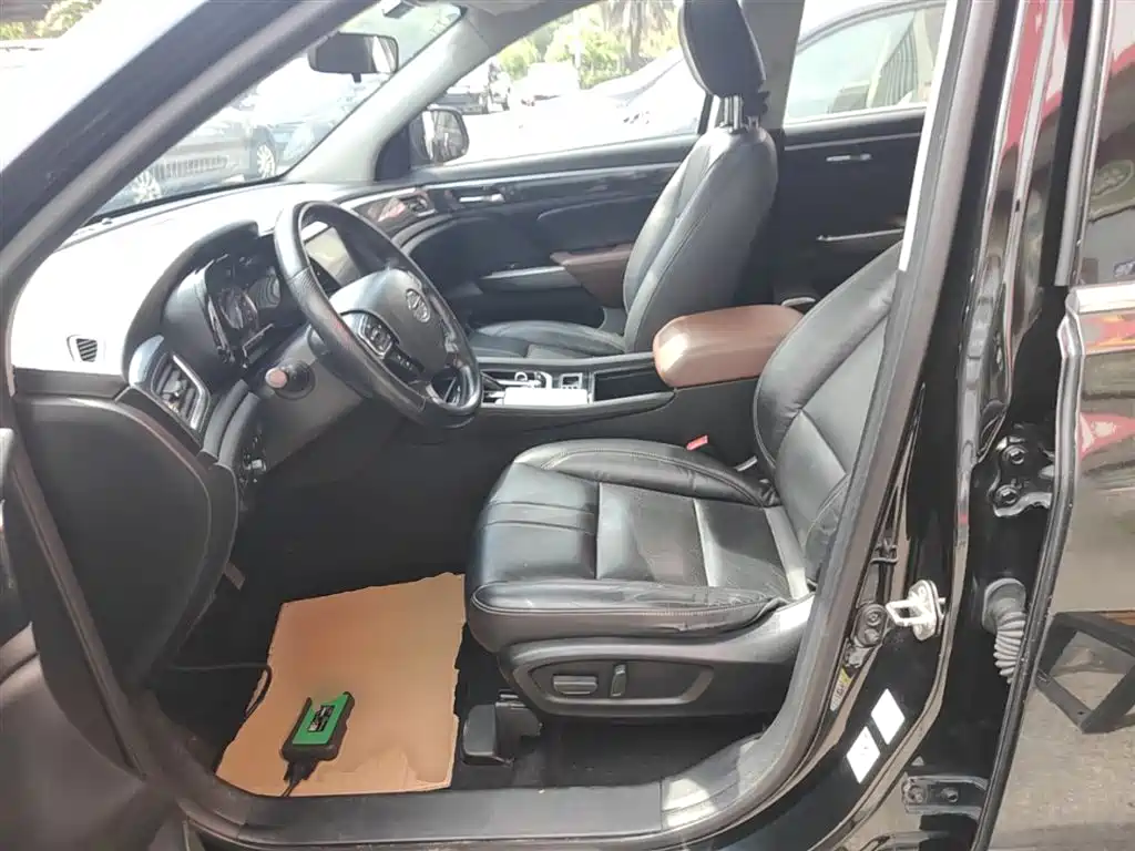 GAC Trumpchi Trumpchi GS7 2017 280T 2WD Luxury фото 15