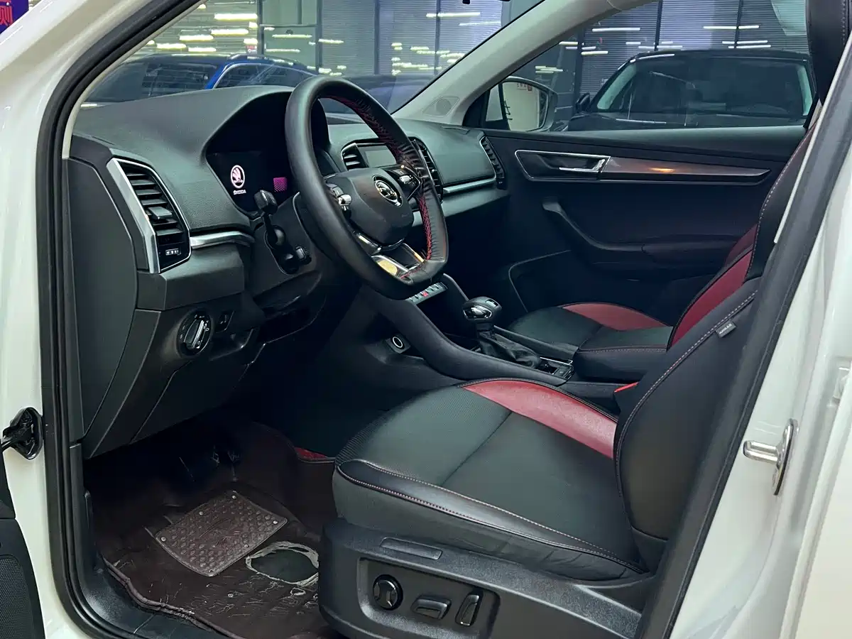 Škoda Karoq 2022 TSI280 Luxury Edition фото 7