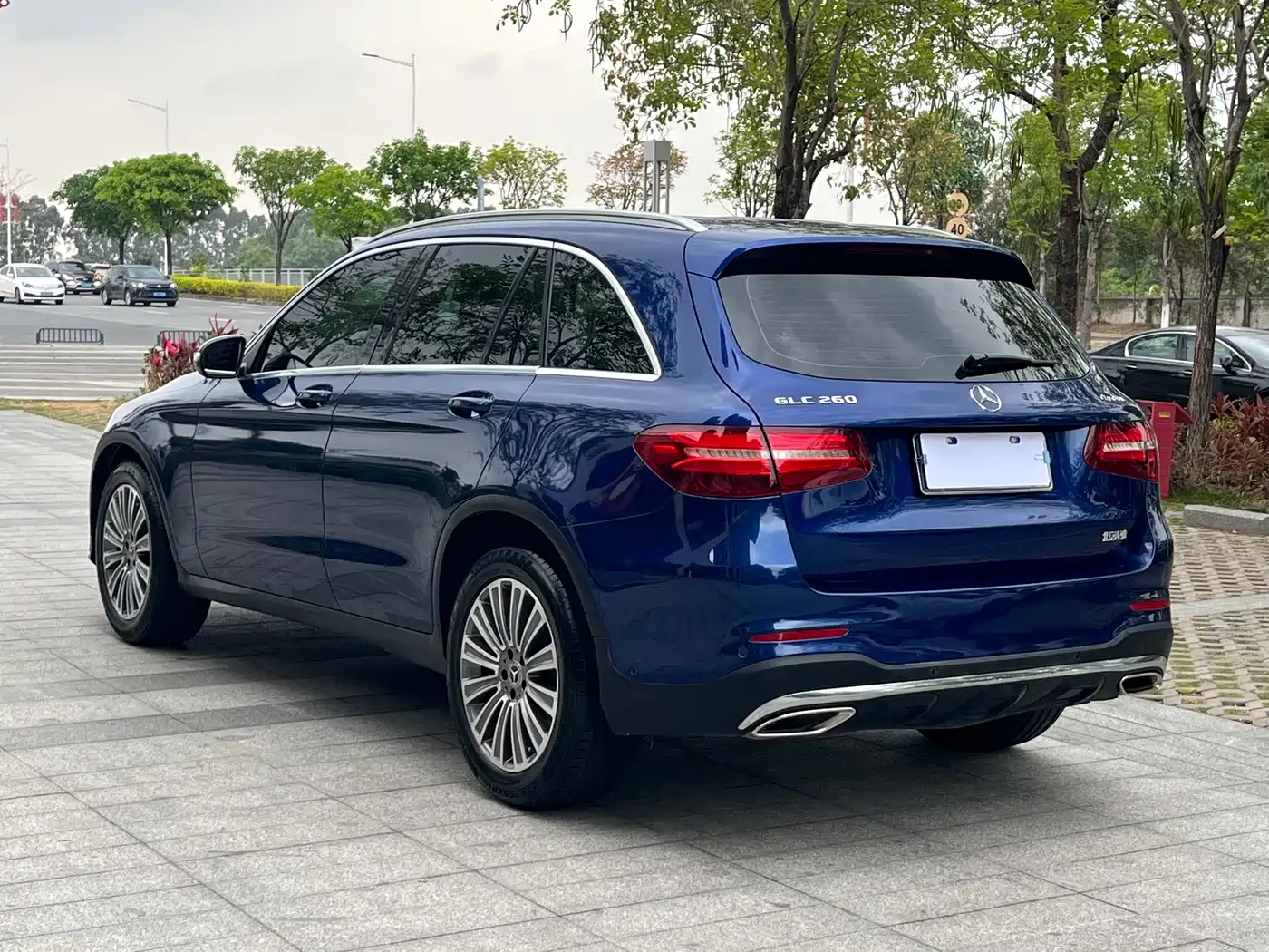 Mercedes-Benz GLC 2017 GLC 260 4MATIC Dynamic фото 13