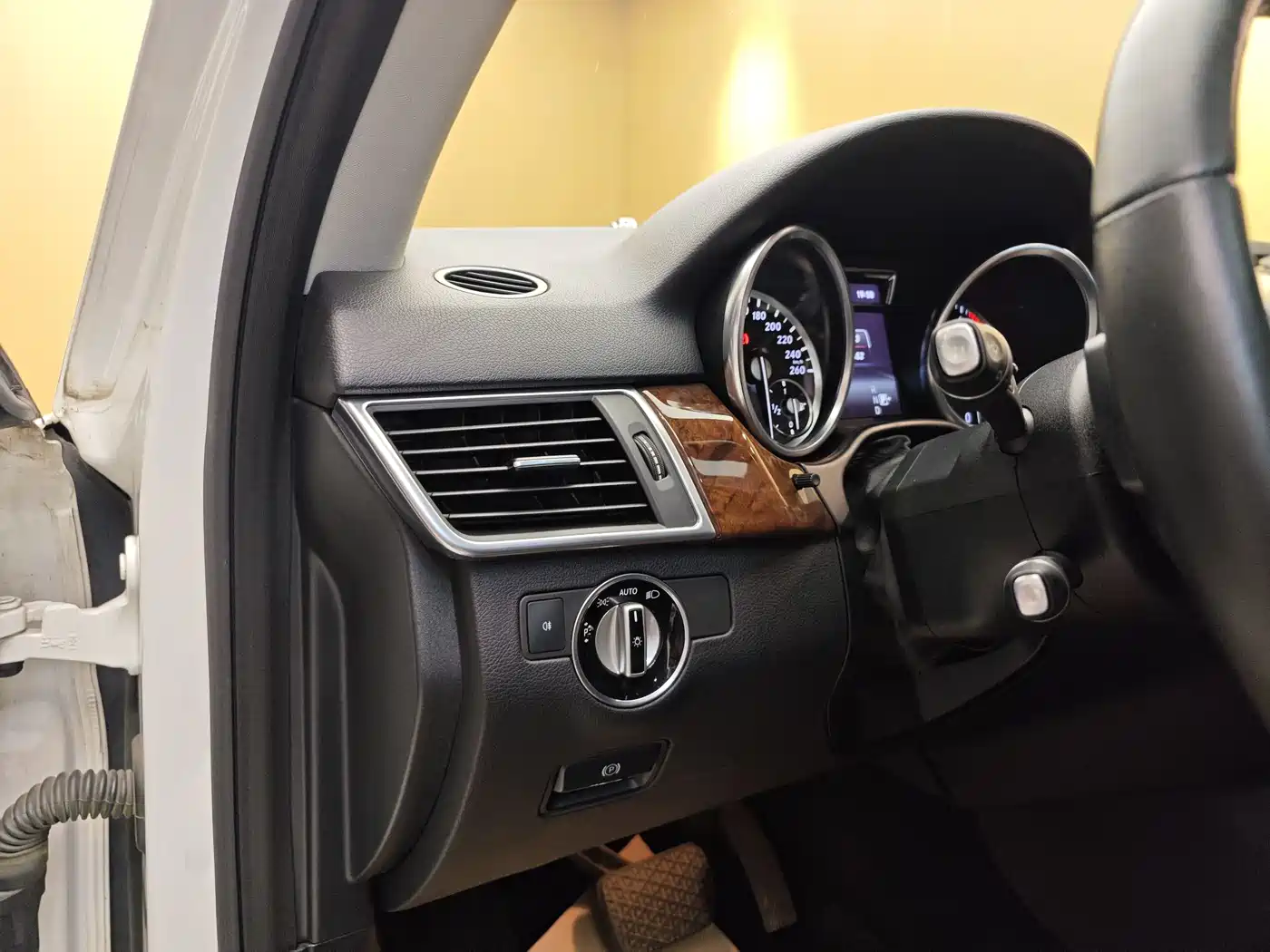 Mercedes-Benz M-Class 2014 ML 400 4MATIC Dynamic фото 11