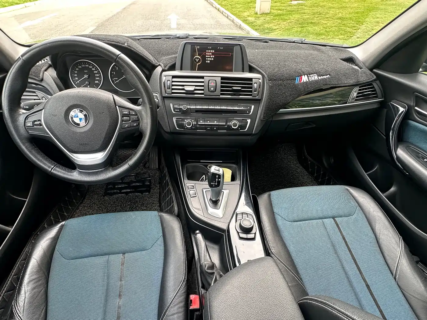 BMW 1 Series (Import) 2012 116i Urban Edition фото 10