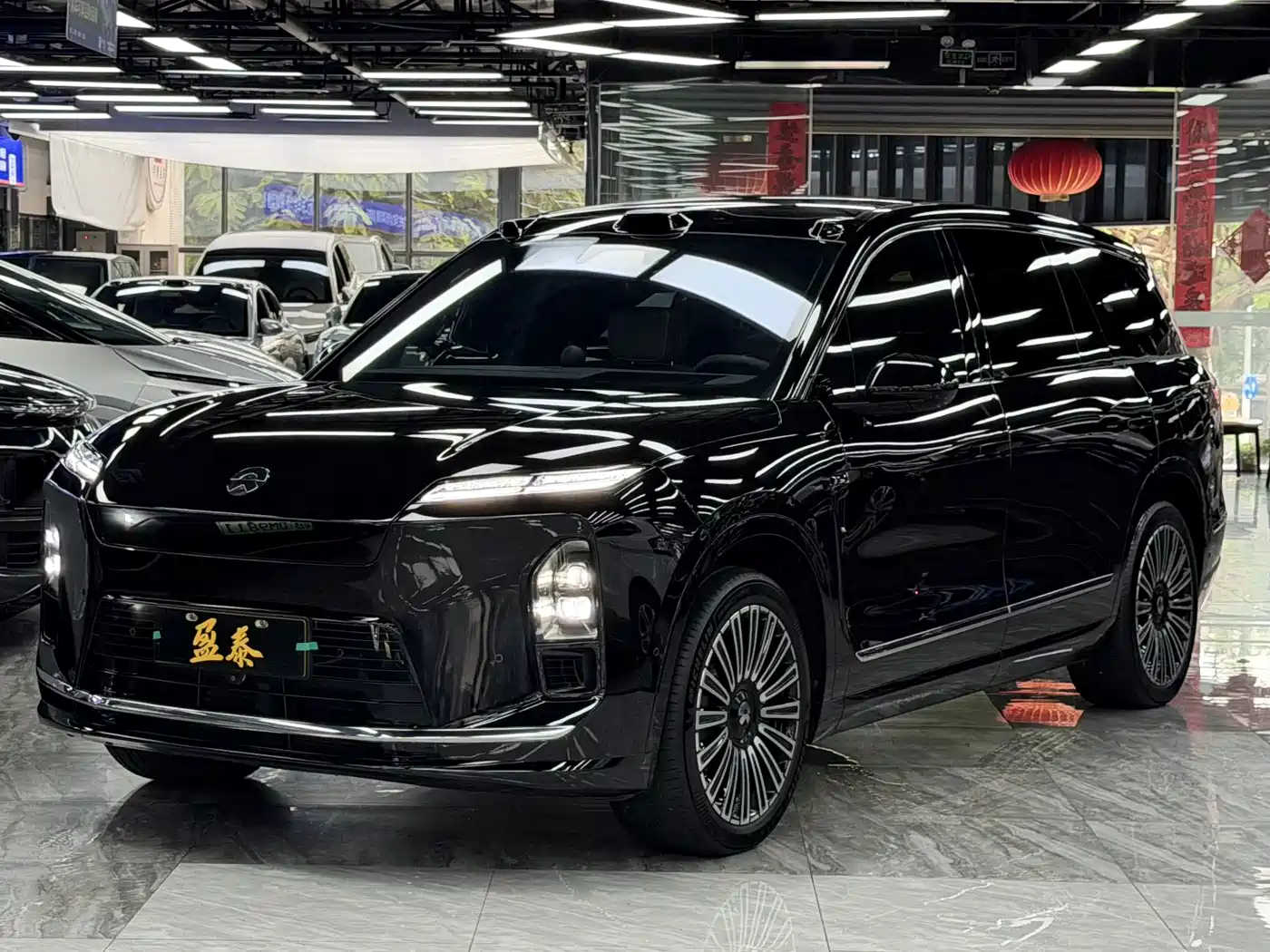 NIO ES8 2026 2025 Model 6-Seat Executive Luxury Edition