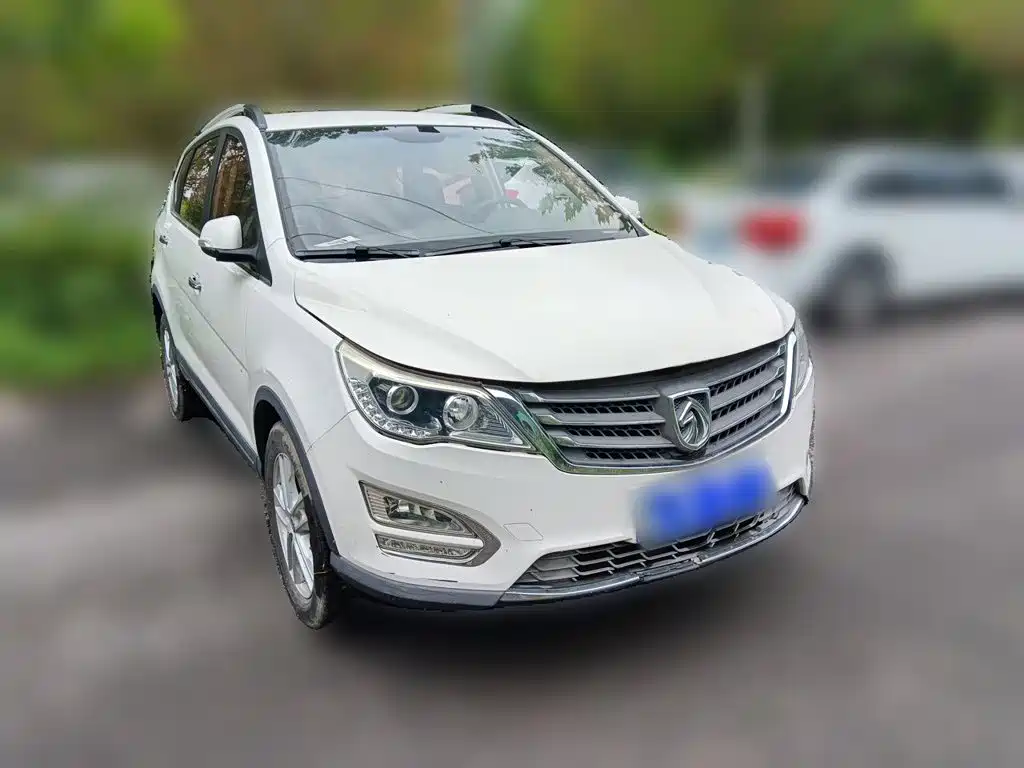 Фото 3 - Baojun 560