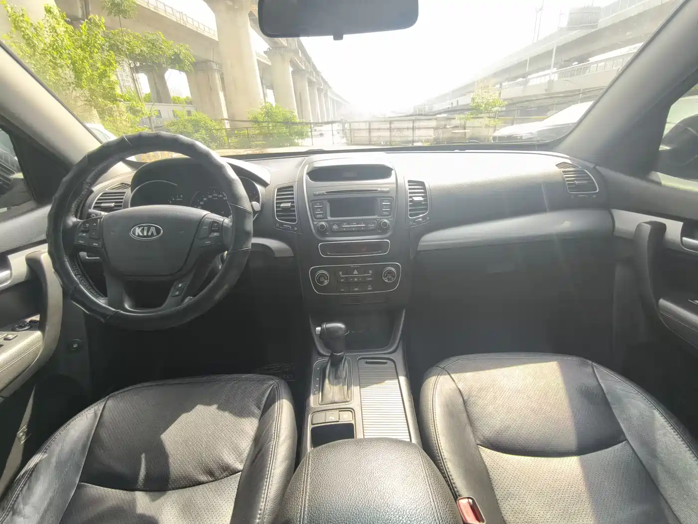 Kia Sorento 2013 2.4L 7-seat Gasoline Comfort Edition фото 6