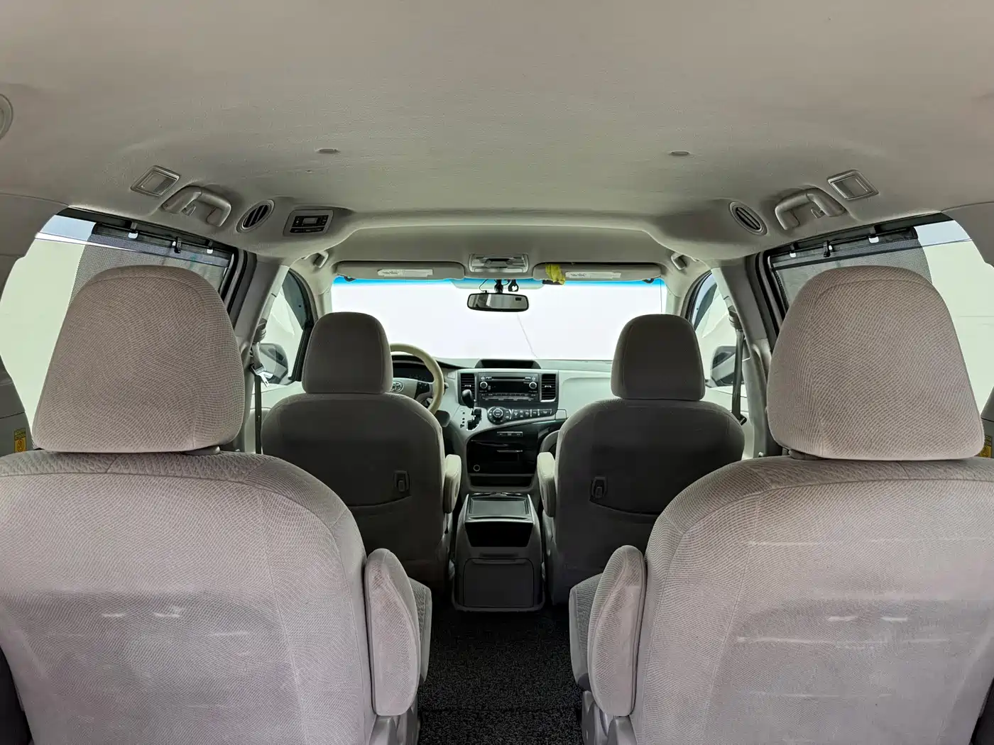 Toyota Sienna 2015 3.5L 4WD L фото 11