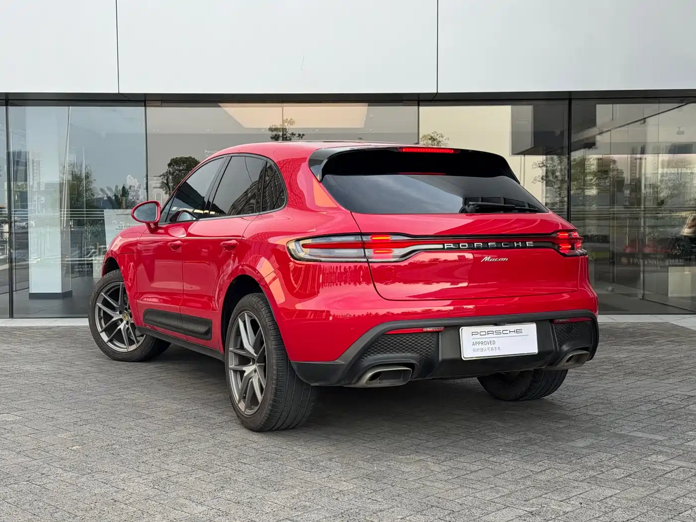 Porsche Macan 2022 Macan 2.0T фото 3