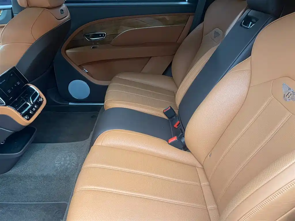 Bentley Bentayga 2024 2024 4.0T V8 Long Wheelbase