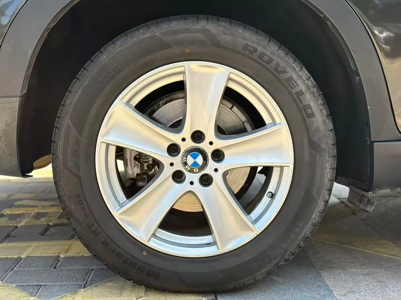 BMW X5 (Import) 2011 xDrive35i Leading Edition фото 18