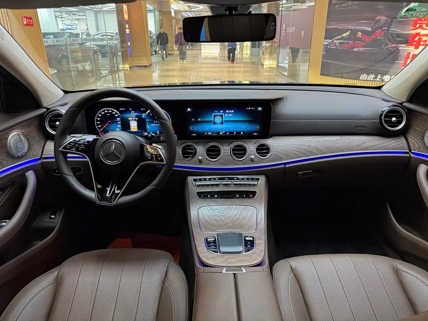 MERCEDES-BENZ E CLASS