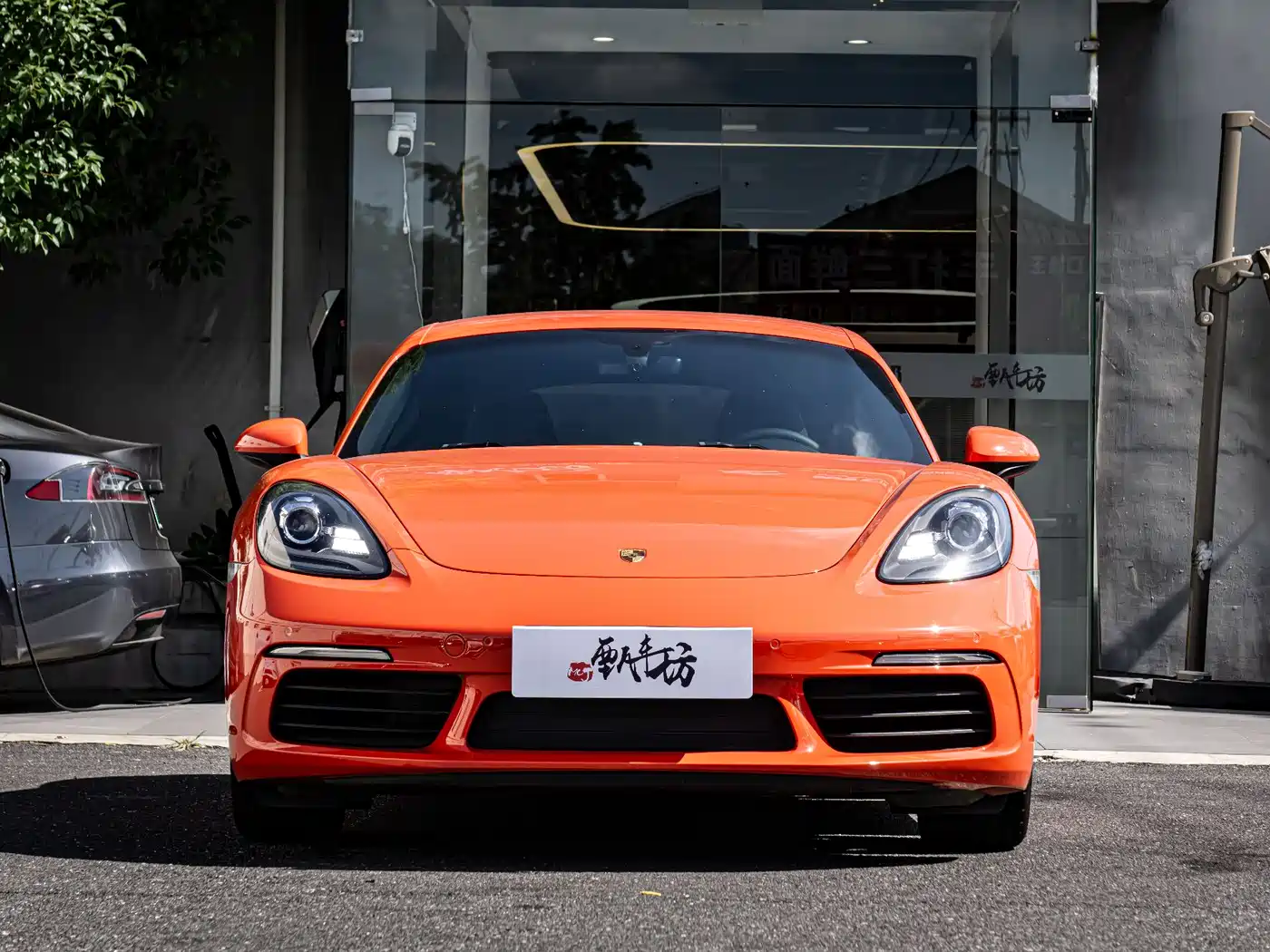 Porsche 718 2016 Cayman 2.0T фото 2