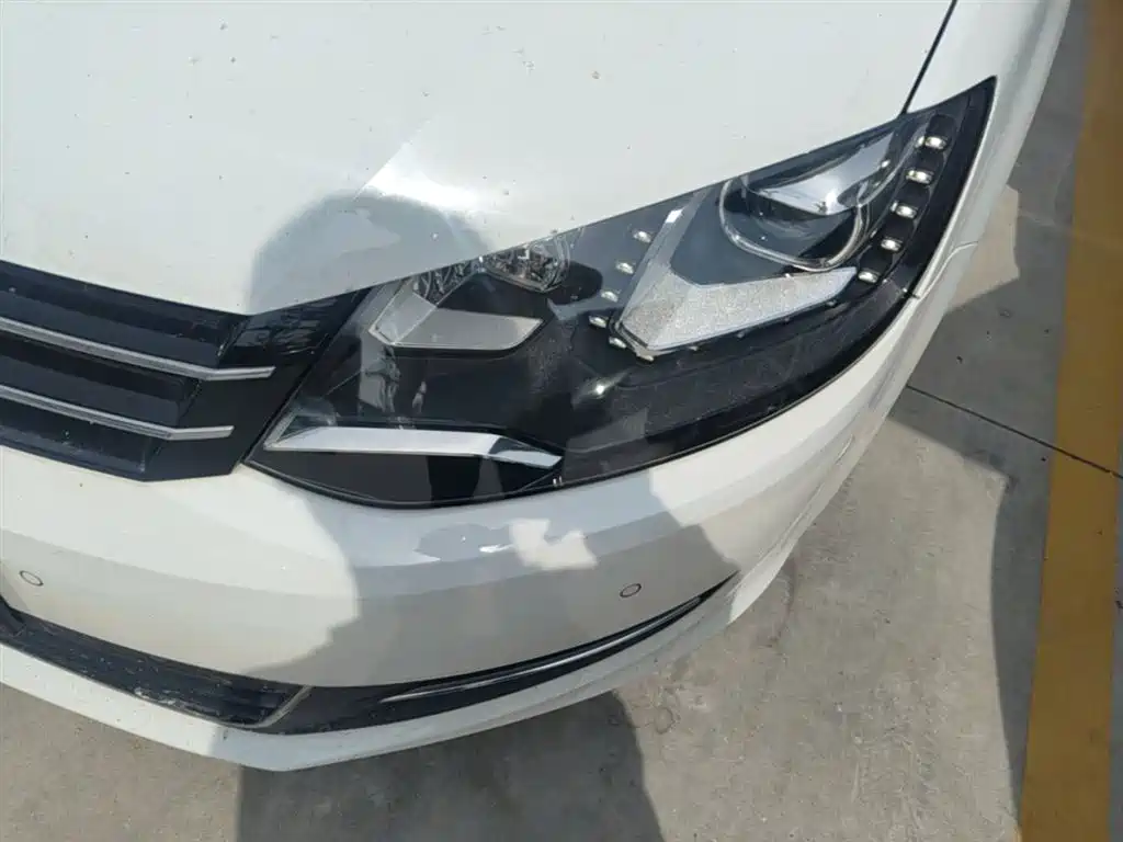 Volkswagen Sharan 2014 2.0TSI Standard фото 24