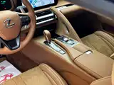 Фото 9 - Lexus LC