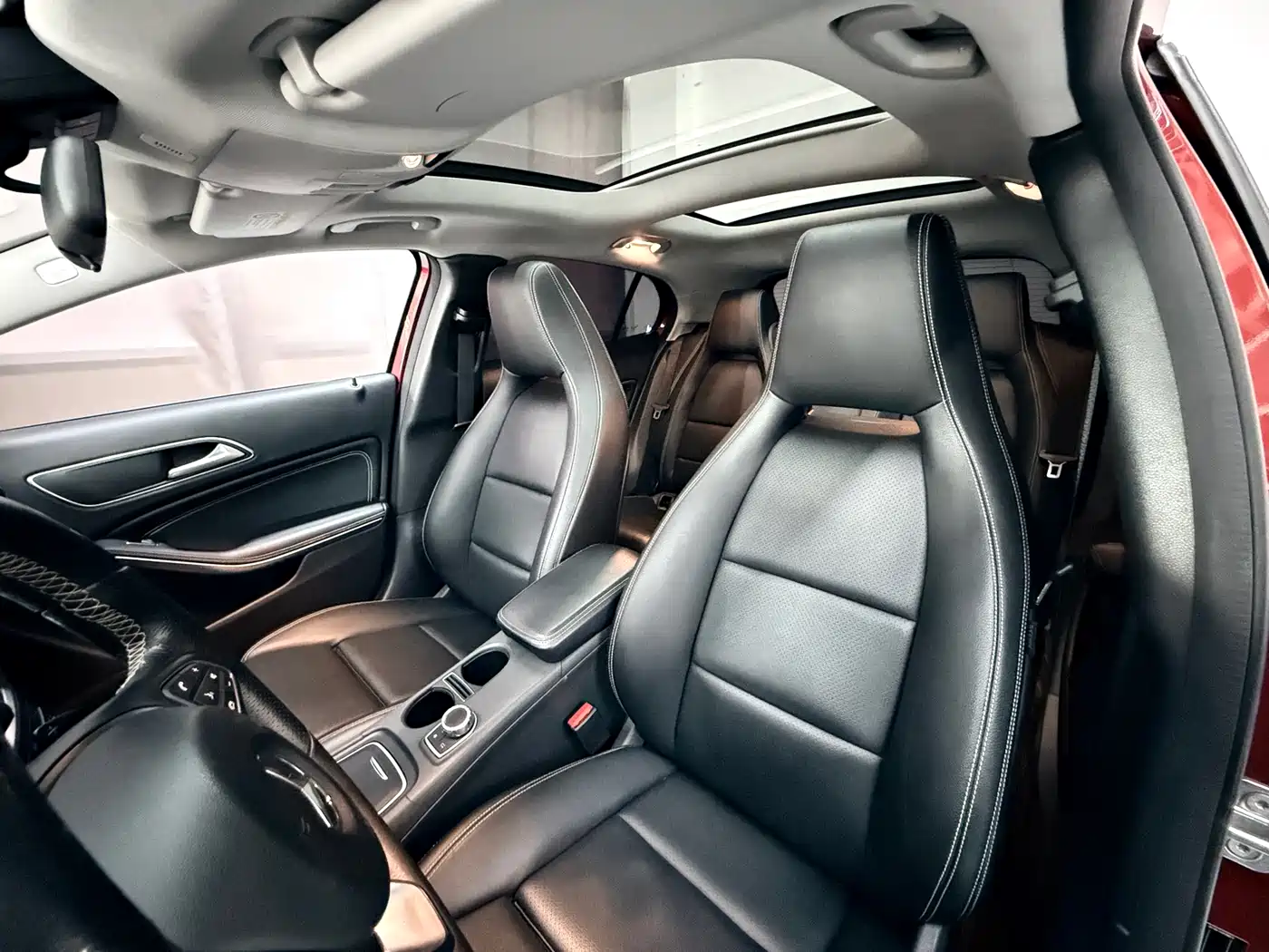 Mercedes-Benz GLA 2018 GLA 200 Fashion фото 23