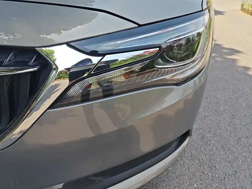 Buick GL6 2019 18T 6-seat Connected Luxury China VI фото 24