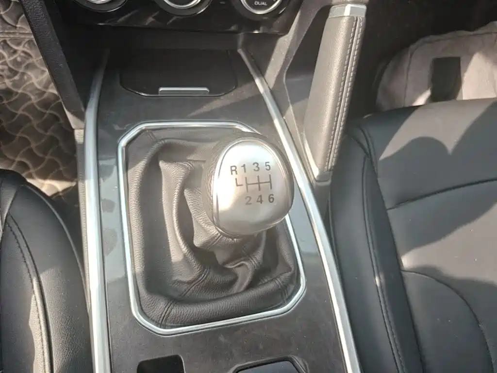 Haval H6 2018 Red Label Sport 1.5T Manual 2WD Elite фото 14