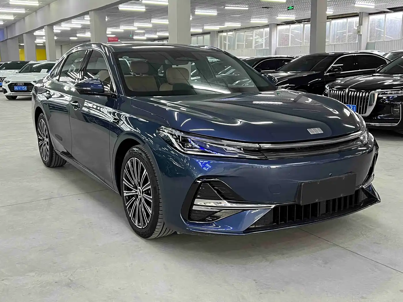 Geely Galaxy Galaxy A7 2025 EM-i фото 3