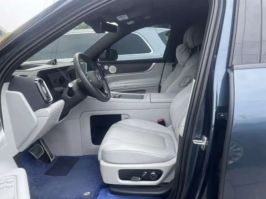 AITO Wenjie AITO M9 2024 Pure Electric Ultra 100kWh 6-Seater фото 12