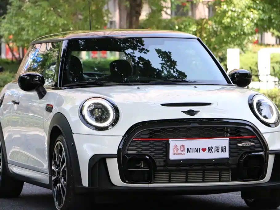 MINI MINI 2024 2023 Facelift 2.0T COOPER S Racer
