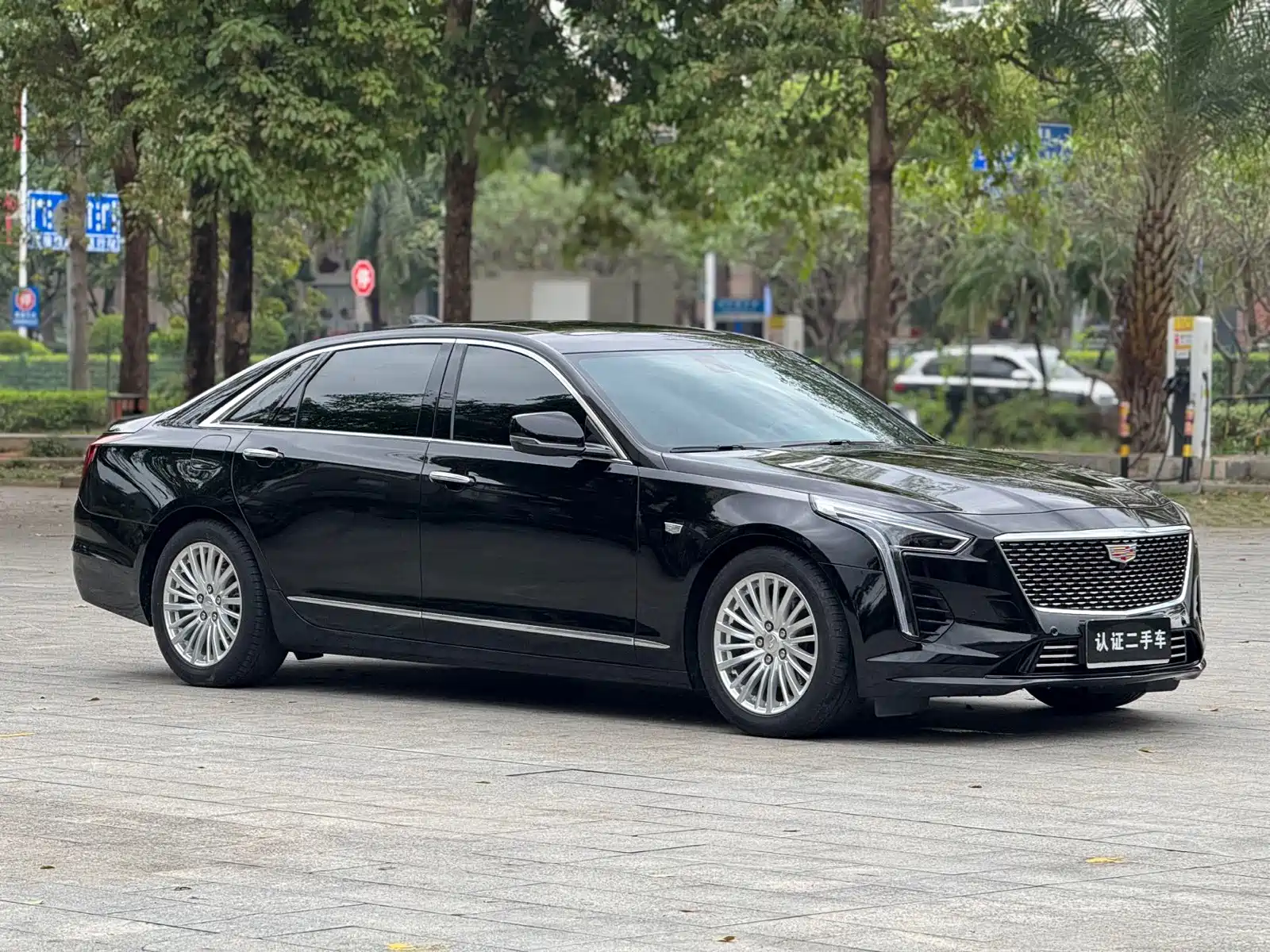 Фото 3 - Cadillac CT6