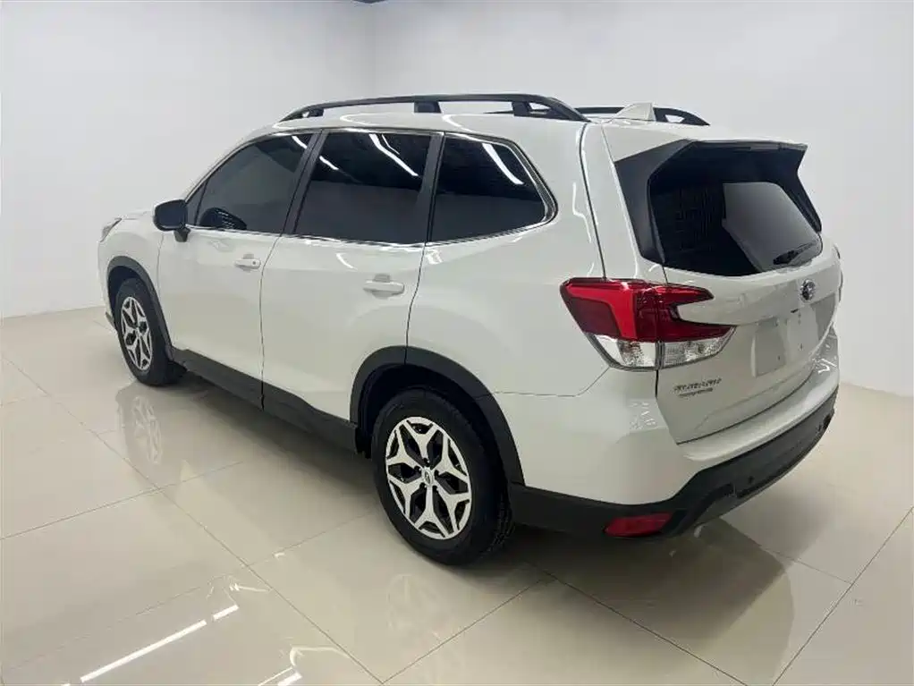 Subaru Forester 2022 2.0i AWD Luxury Edition with EyeSight фото 6