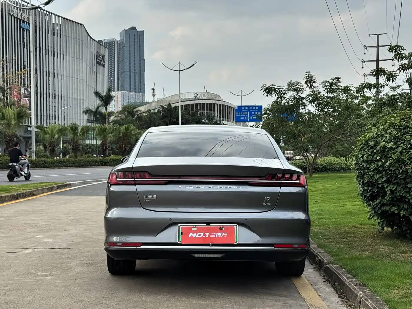 BYD HAN