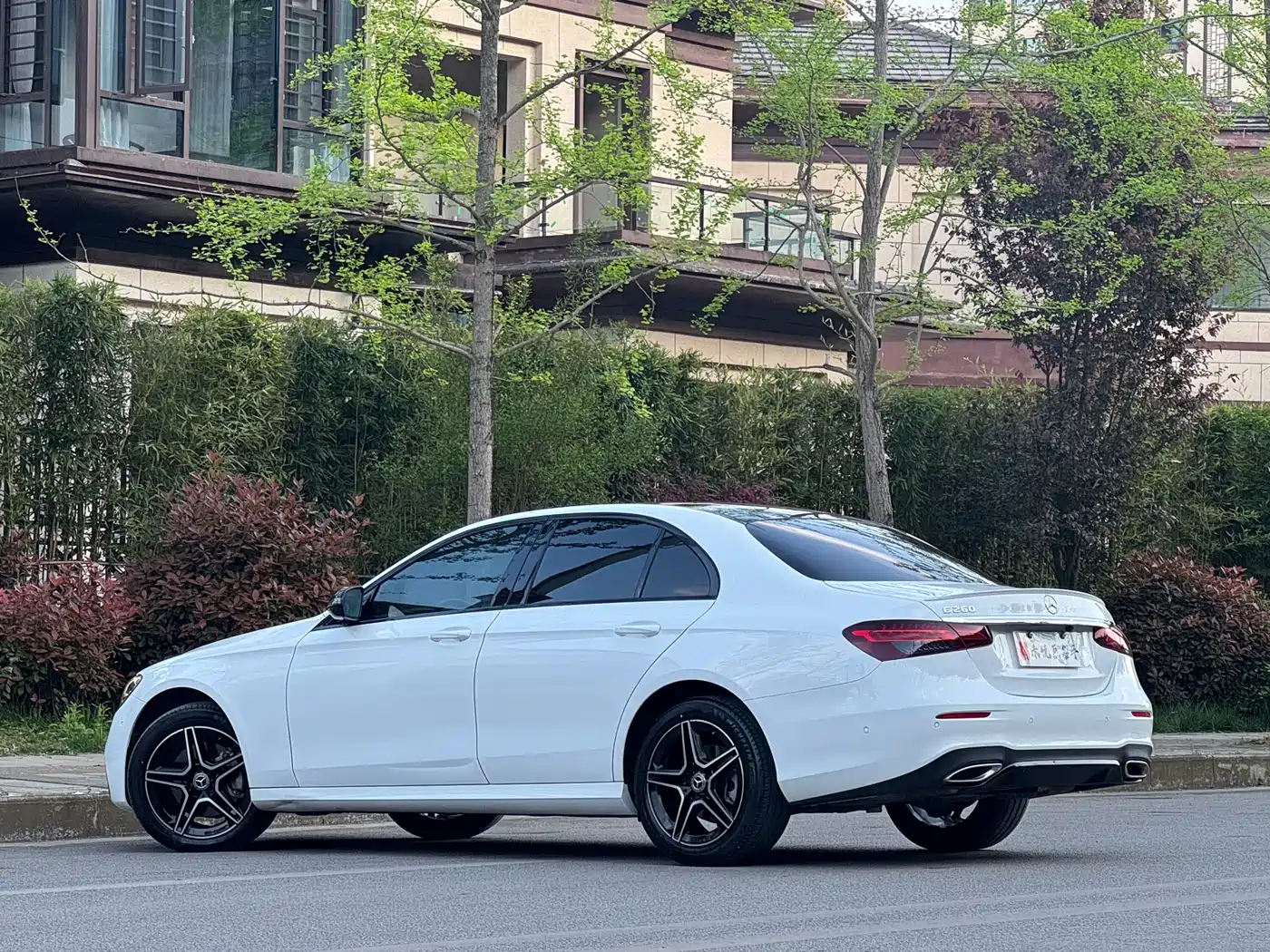 Mercedes-Benz E-Class (Import) 2021 Facelift E 260 Fashion Sport Edition фото 14