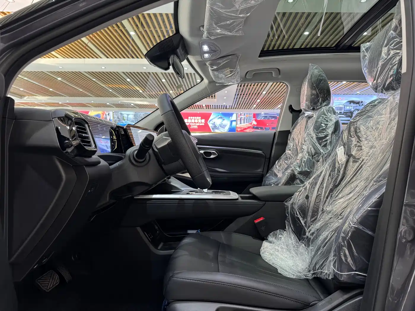 GAC Trumpchi Trumpchi GS3 2026 GS3 Emzoom 270T Sport Edition фото 6