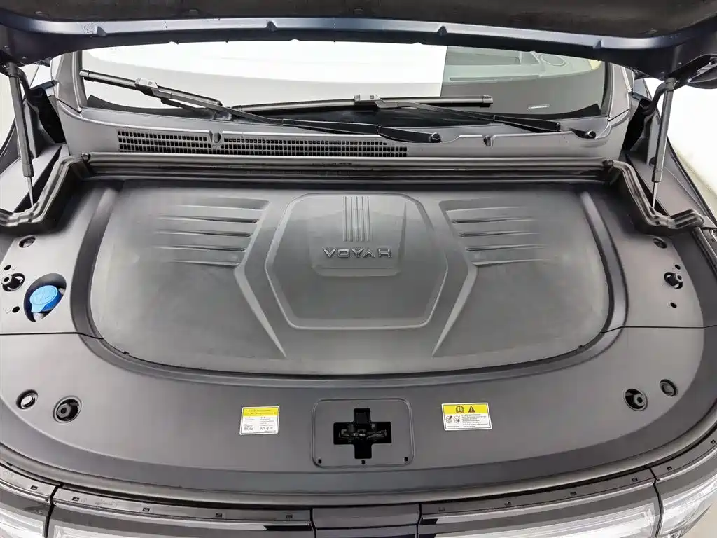 Voyah Auto Voyah Dreamer 2025 Model PHEV 4WD Premium QianKun Edition фото 6