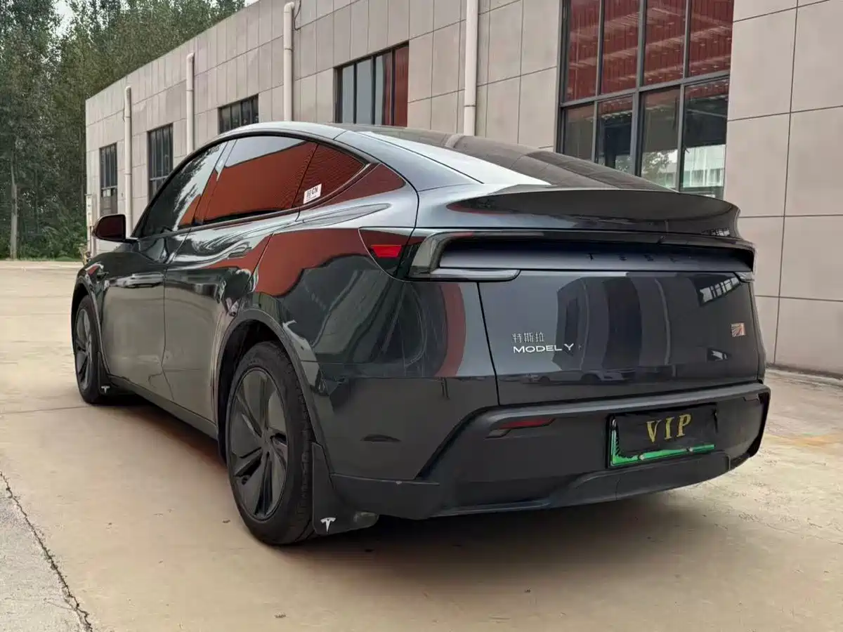 Фото 5 - Tesla Model Y