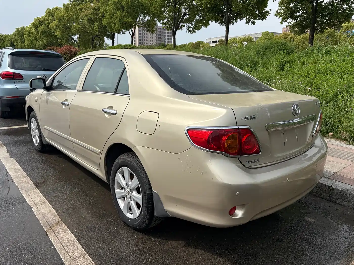 Toyota Corolla 2009 1.6L Automatic GL Sunroof Special Edition фото 13