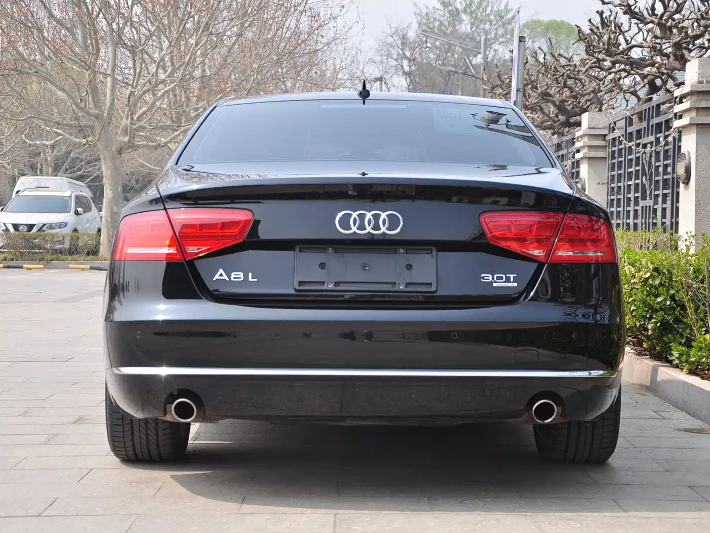 Audi A8 2011 A8L 3.0 TFSI quattro Premium (245kW) фото 5