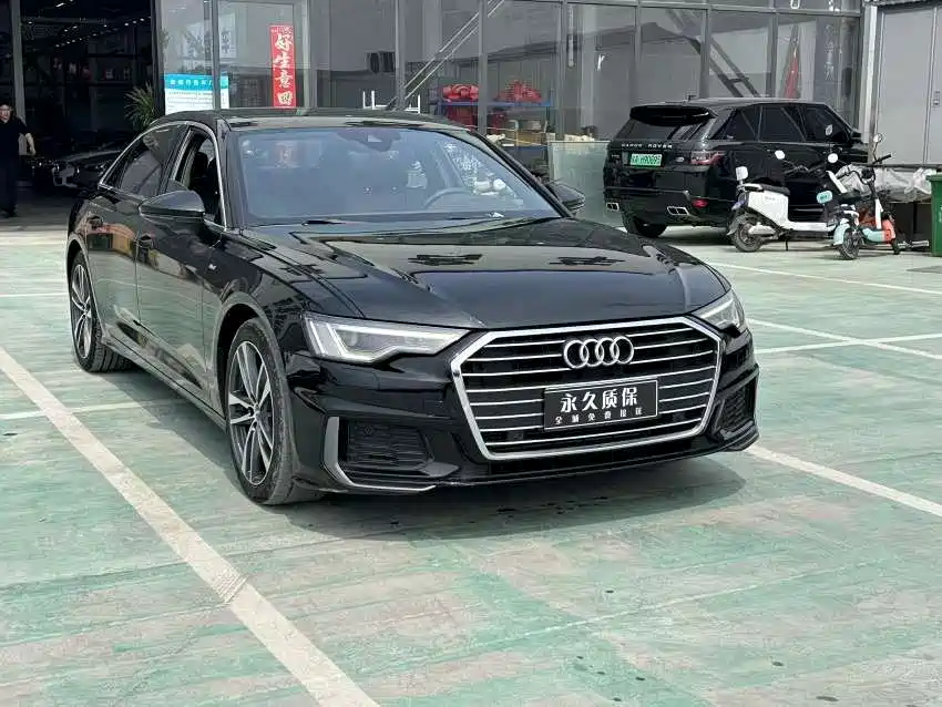 Audi A6L 2021 40 TFSI Luxury Sport фото 3