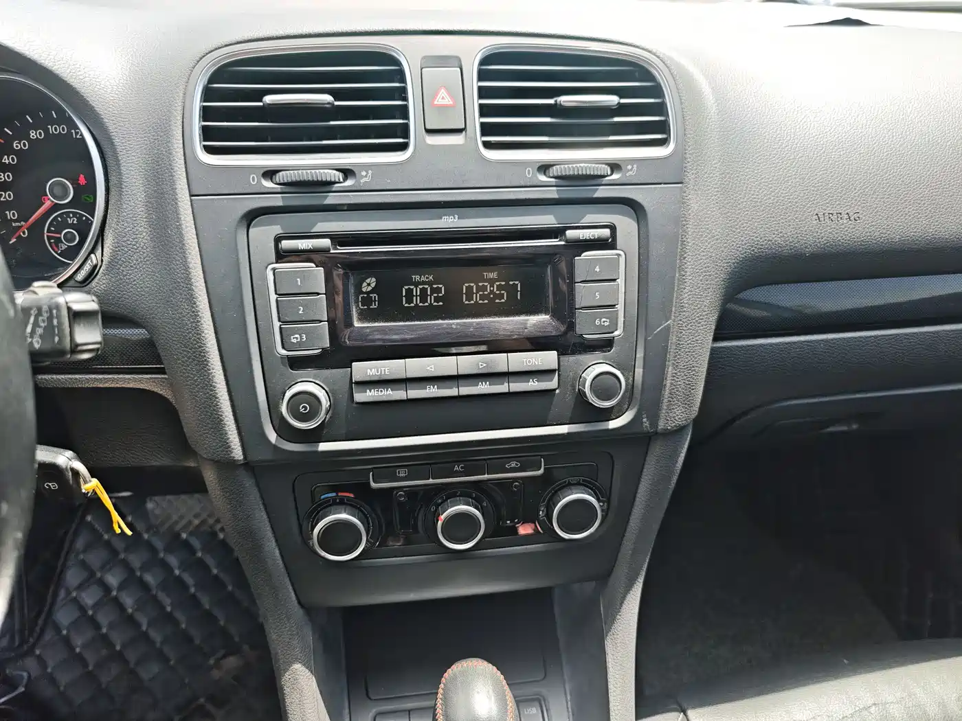 Volkswagen Golf 2012 1.4TSI Automatic Comfort фото 8