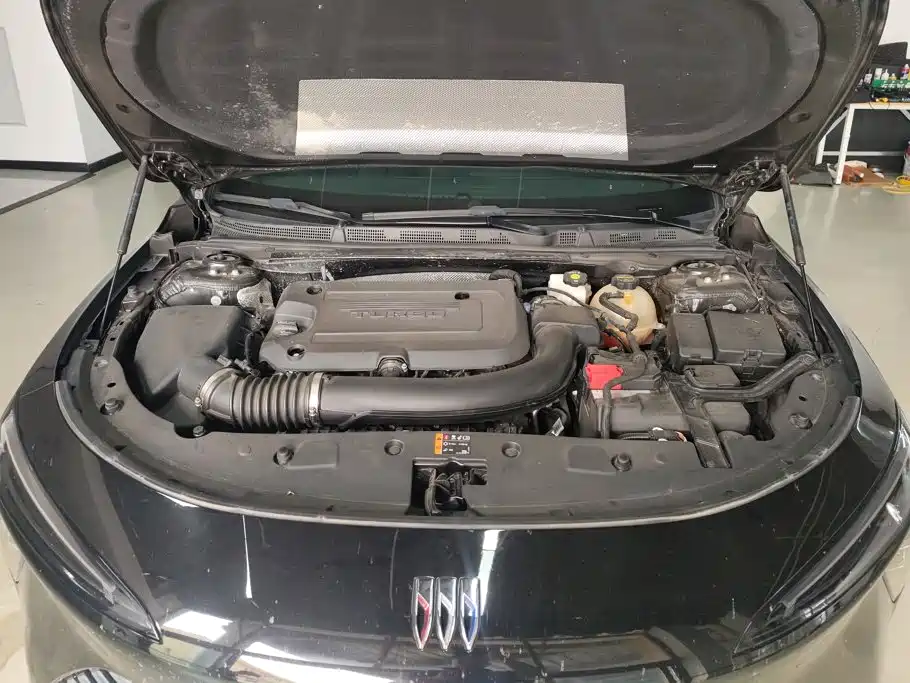Buick LaCrosse 2025 2025 Model 28T Platinum Edition
